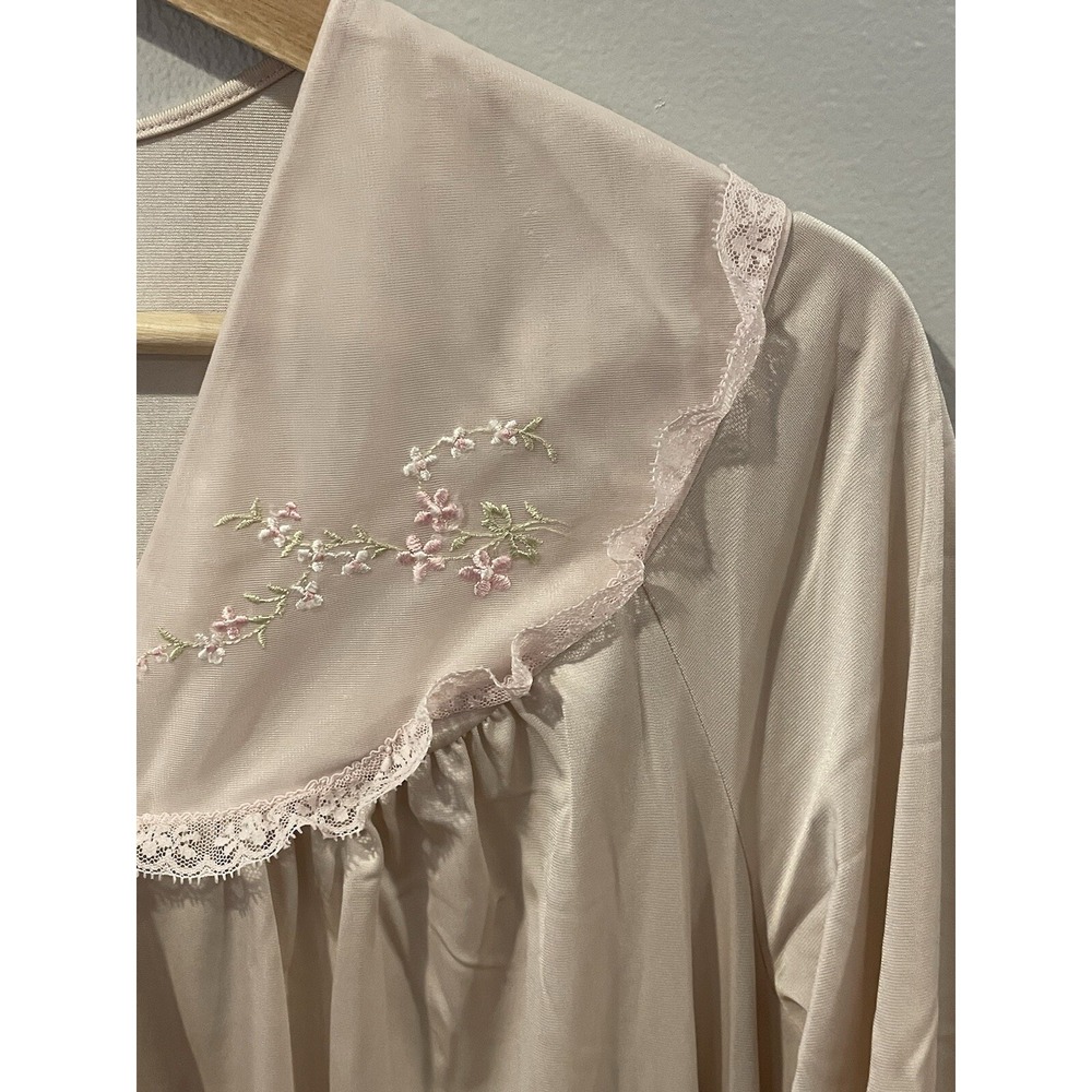 Vintage Shadowline Nightgown Lavender‎ Flowers Embroidered Satin USA Made Size M